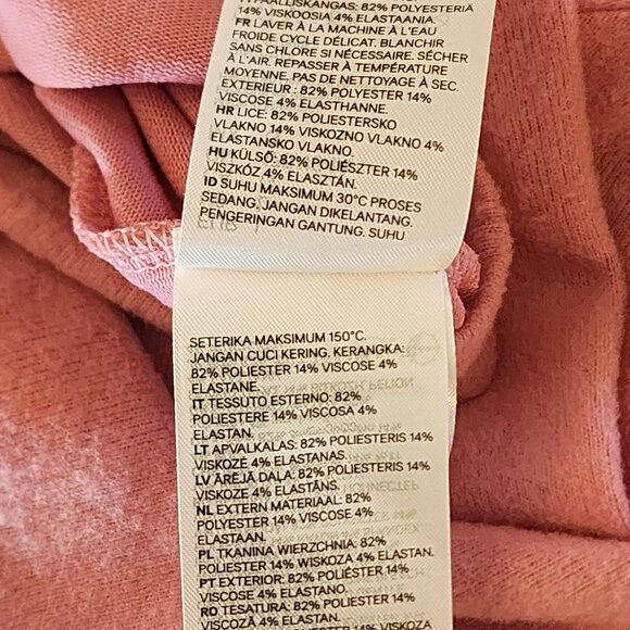 Divided by H&M Pink Crop Sweater | Size Large | Barbiecore Cozy Cute - Picture 9 of 12